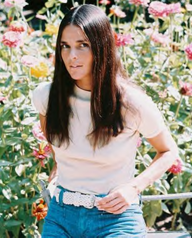 Ali MacGraw Photos Page 1